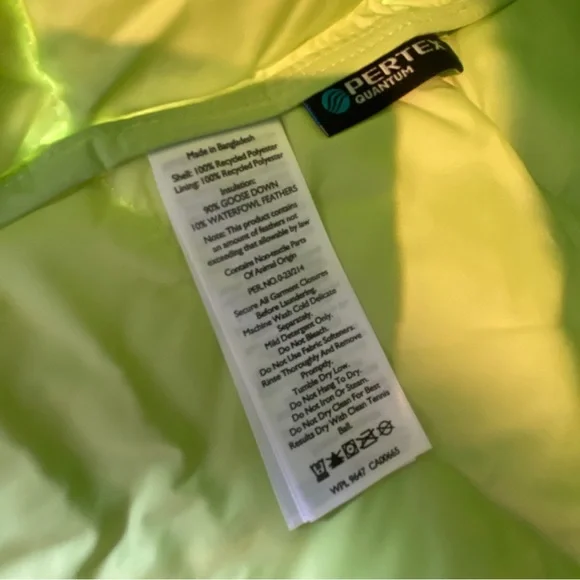 Eddie Bauer First Ascent Downlight 800 fill jacket -Large